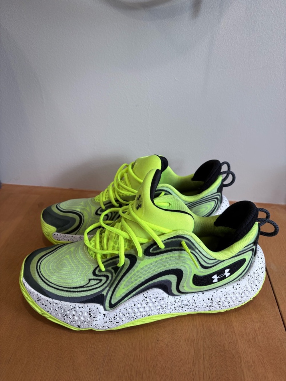 Under Armour Men’s Neon Yellow Performance Sneakers